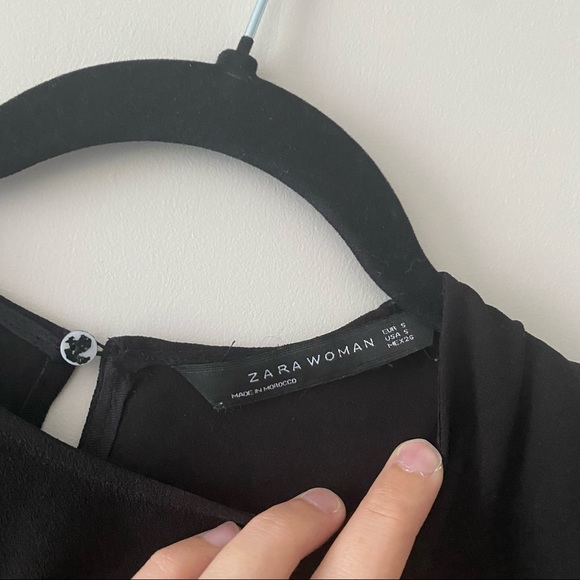 Black Zara blouse - Picture 3 of 5